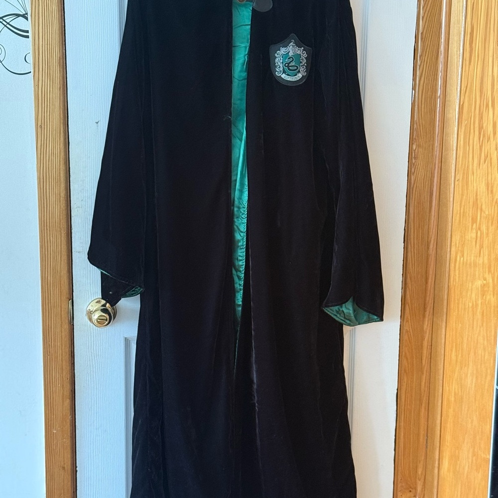 Slytherin Robe Set including scarf skirt and sweater.